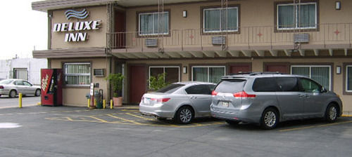 Deluxe Inn/Extended Stay - Council Bluffs Carter Lake Экстерьер фото